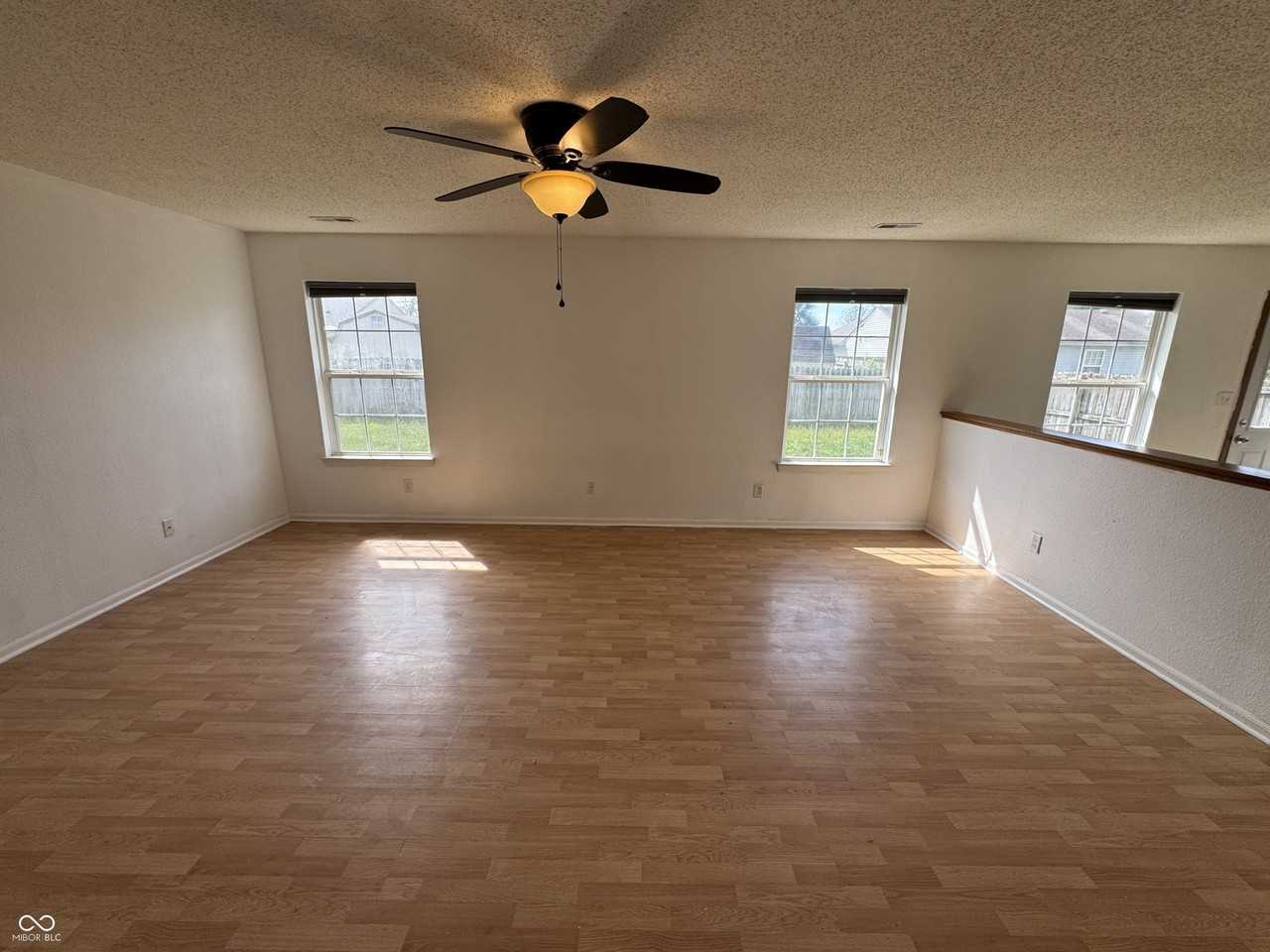 6345 Colonnade Ct - Photo 4 of 28