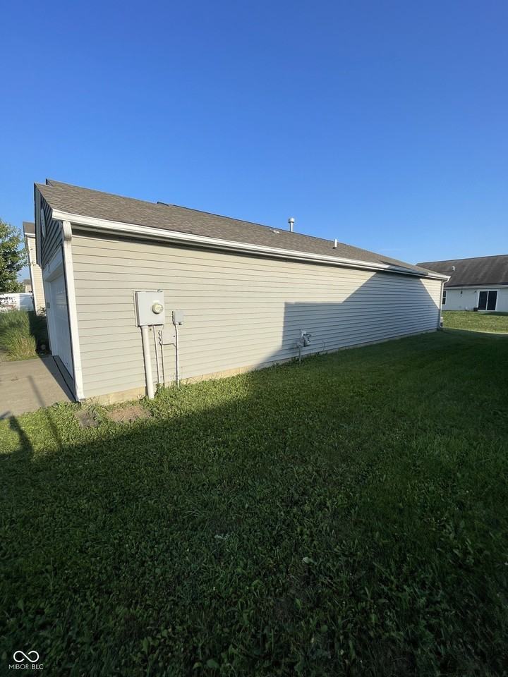 1416 Dowell St - Photo 3 of 19
