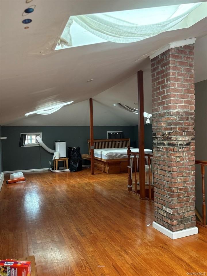 2907 119th St - Photo 4 of 11