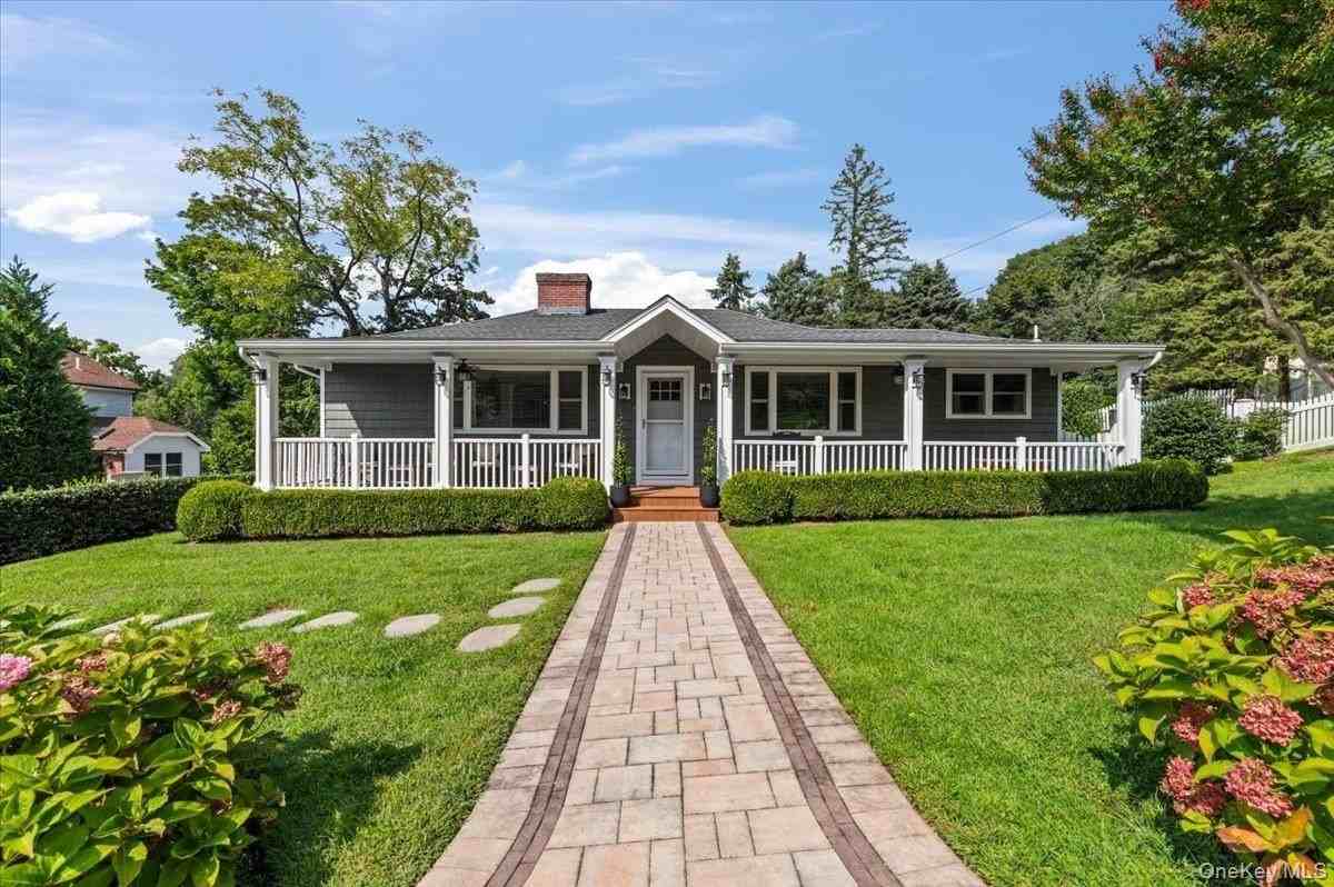 11 Portland Pl - Photo 2 of 36
