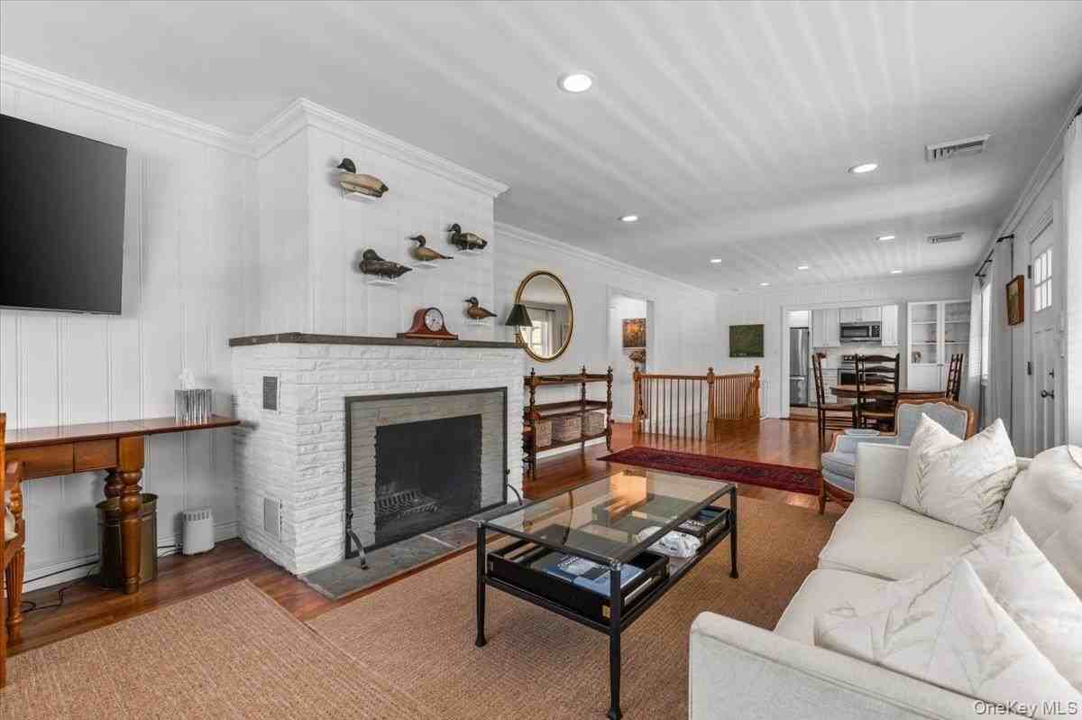 11 Portland Pl - Photo 7 of 36