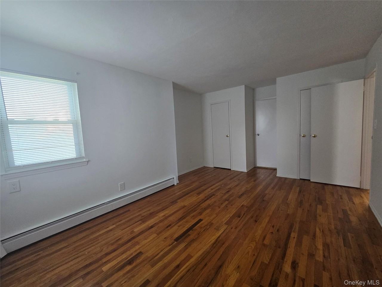 29 Lambert Ave #1stFL - Photo 6 of 12