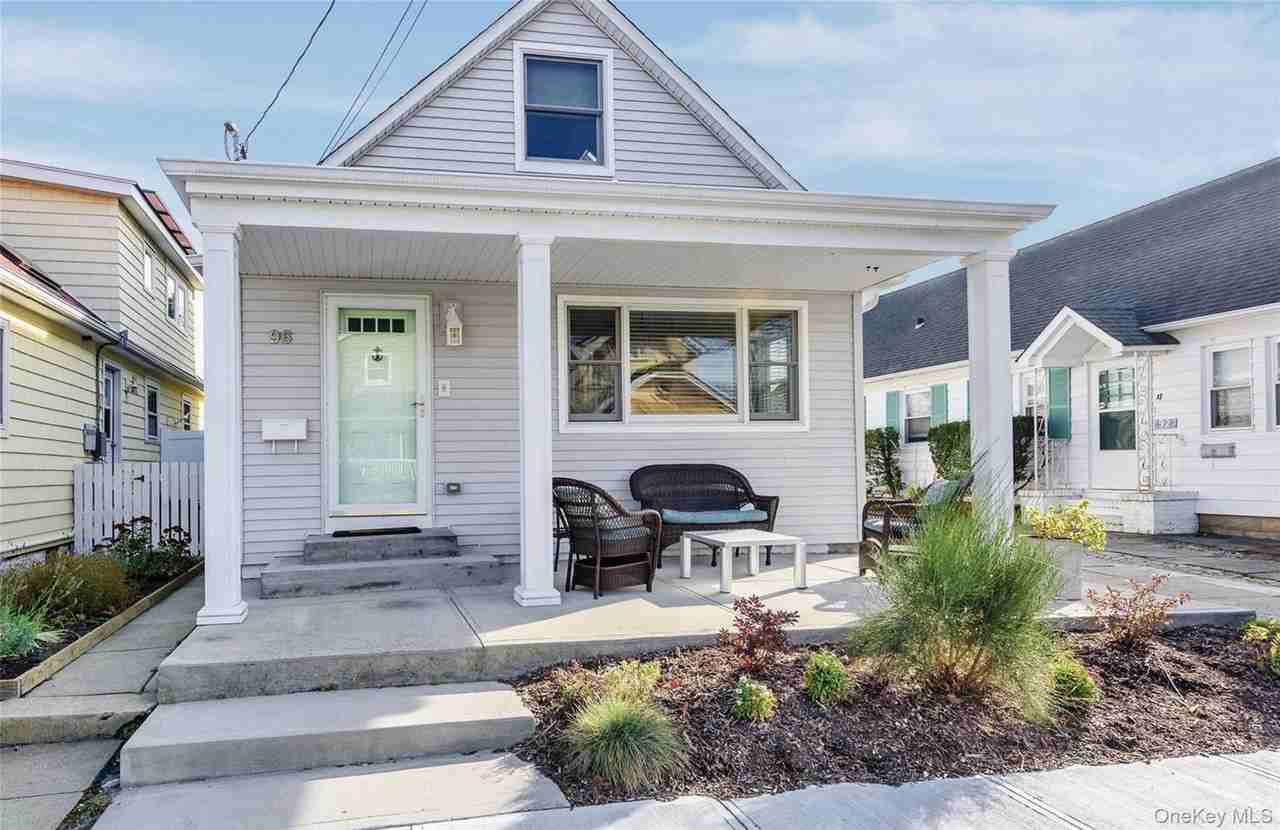 96 Coronado St - Photo 2 of 19