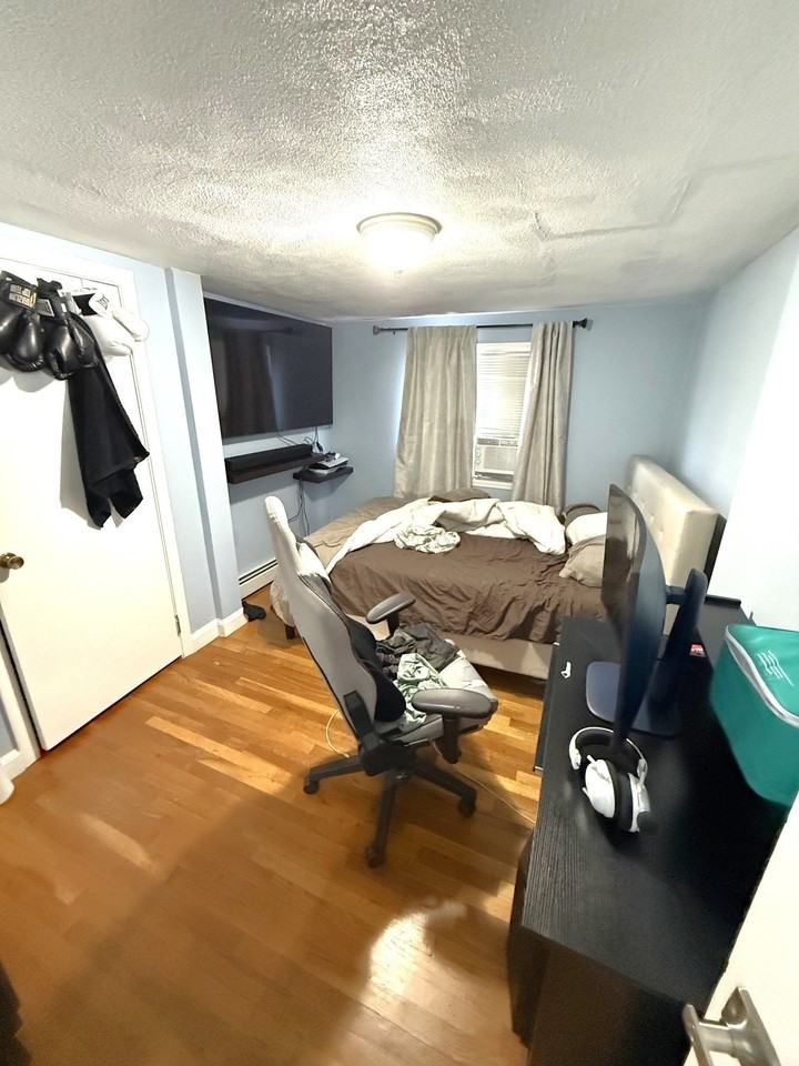 30 Cabot St #2 - Photo 6 of 7