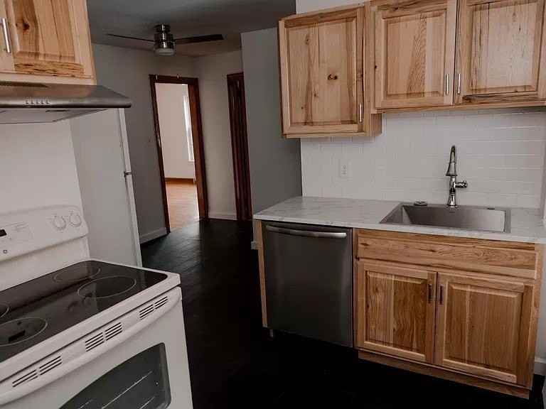 221 Mechanic St #2 - Photo 2 of 16