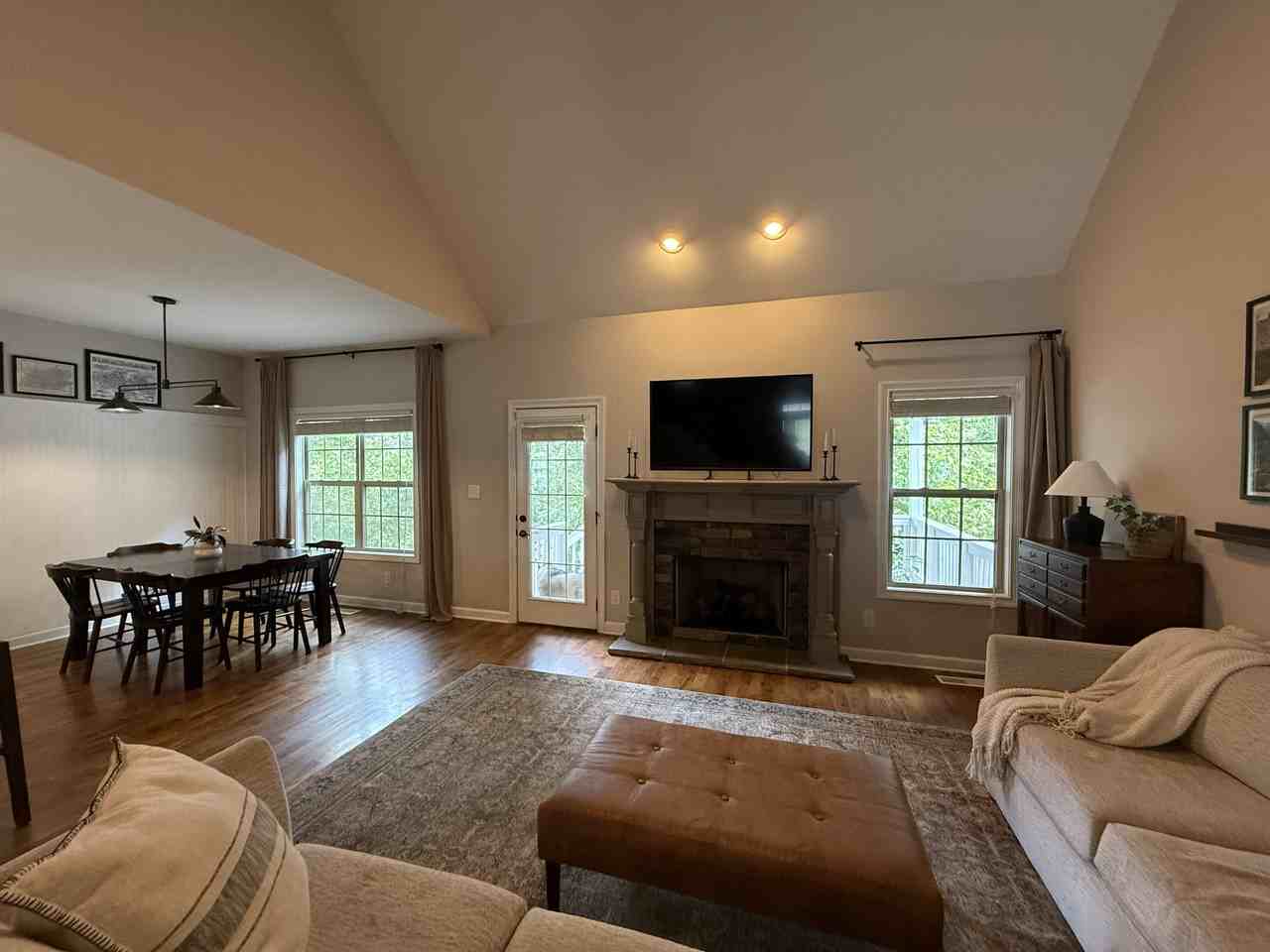 1017 Quiver Ln #1 - Photo 7 of 40