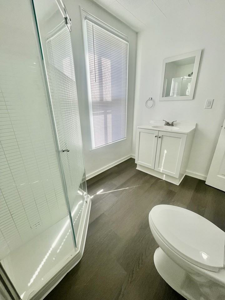 106 S Hamilton St #2 - Photo 7 of 16
