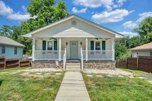 featured image of 4711 Surrey Ave Nw #1