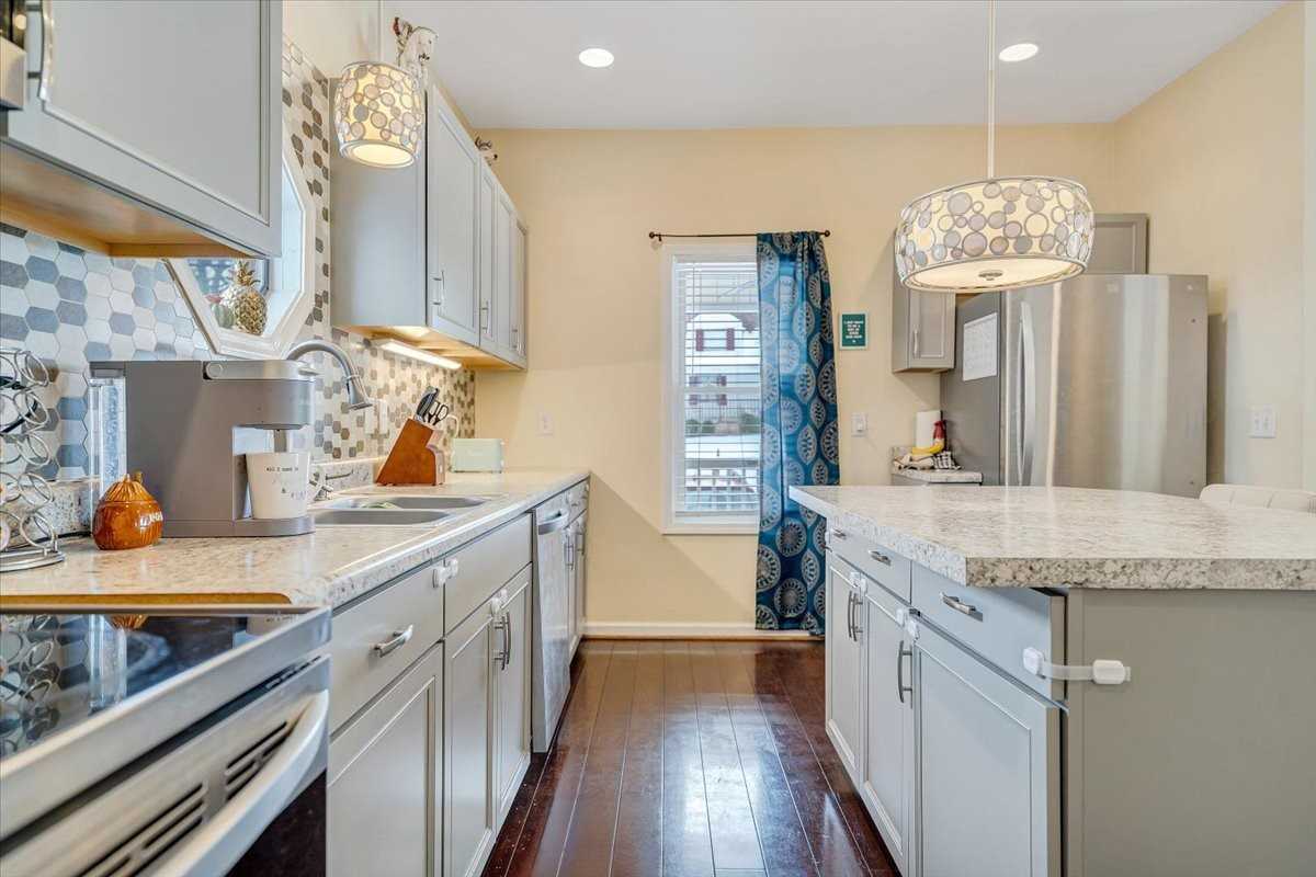 4711 Surrey Ave Nw #1 - Photo 5 of 19
