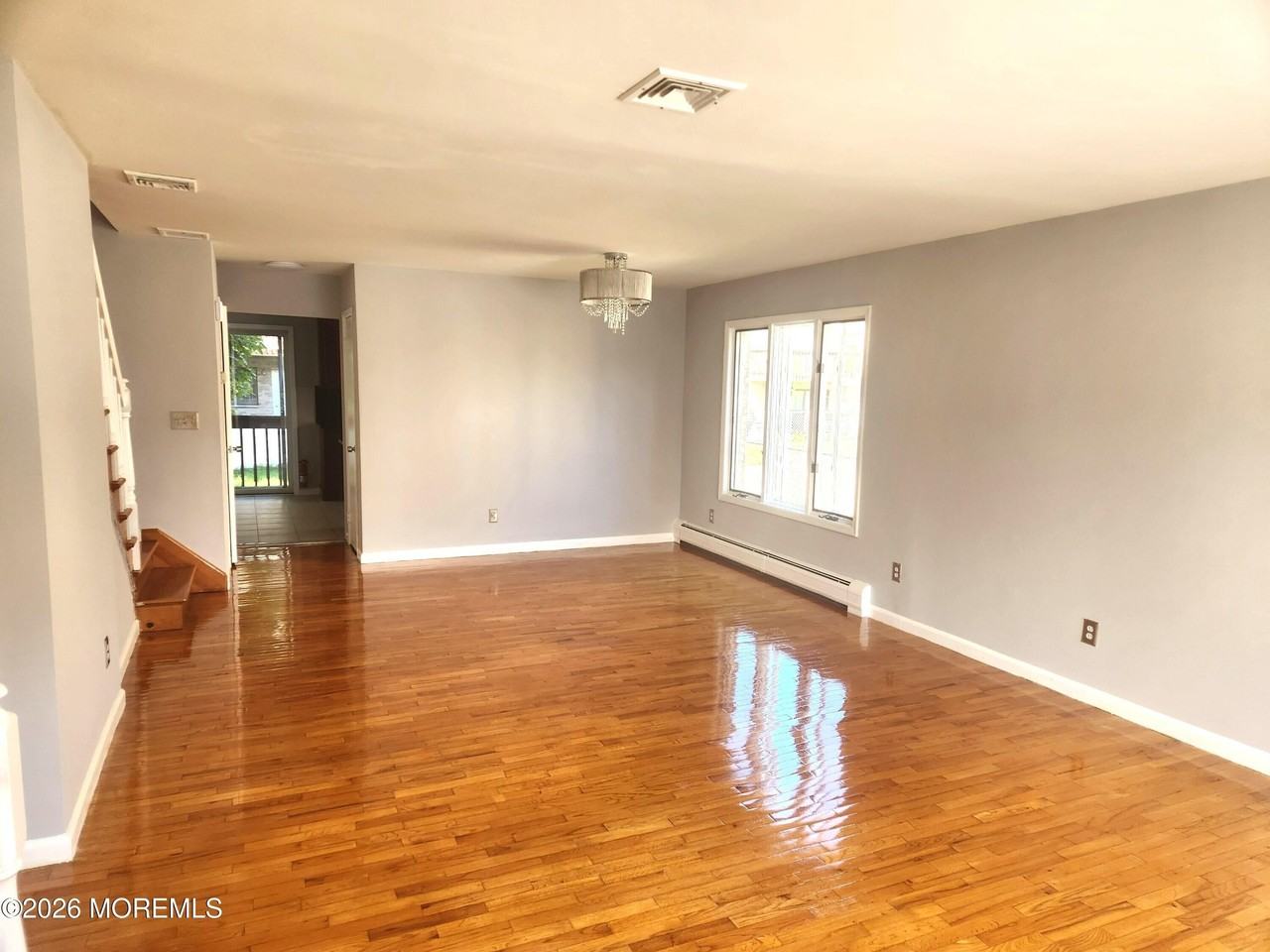 2477 7th St - Photo 4 of 14