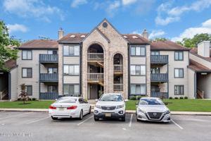 featured image of 4403 Aberdeen Dr #B