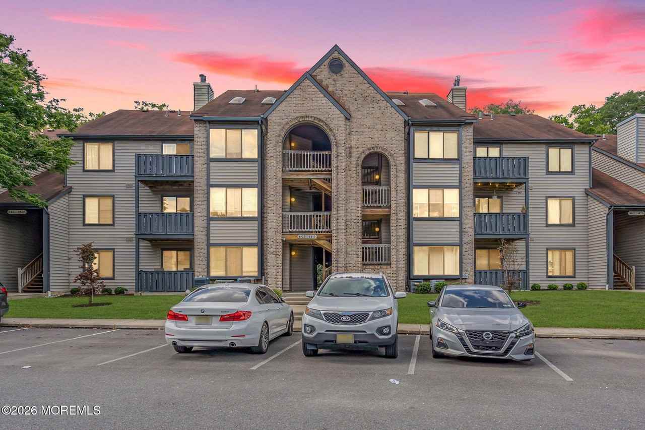 4403 Aberdeen Dr #B - Photo 2 of 50