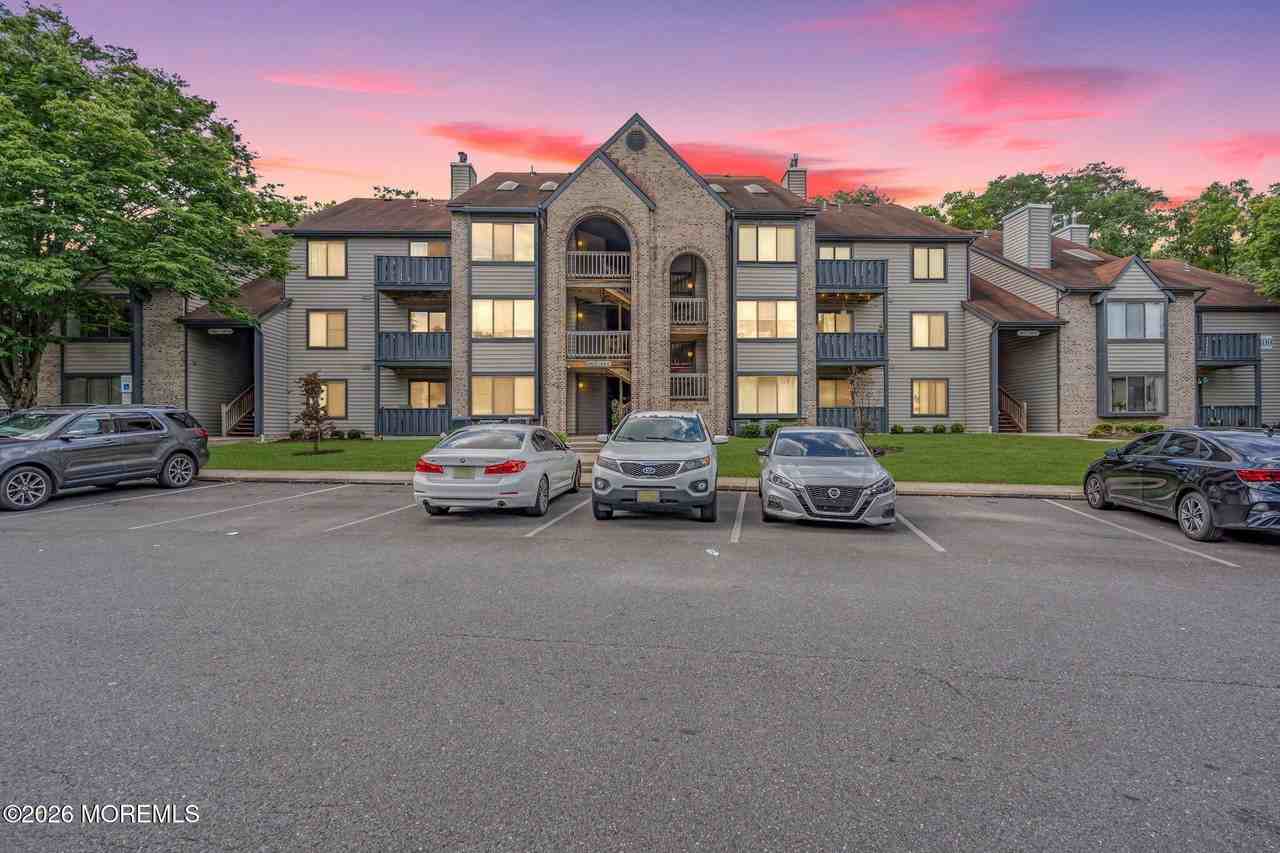 4403 Aberdeen Dr #B - Photo 6 of 50