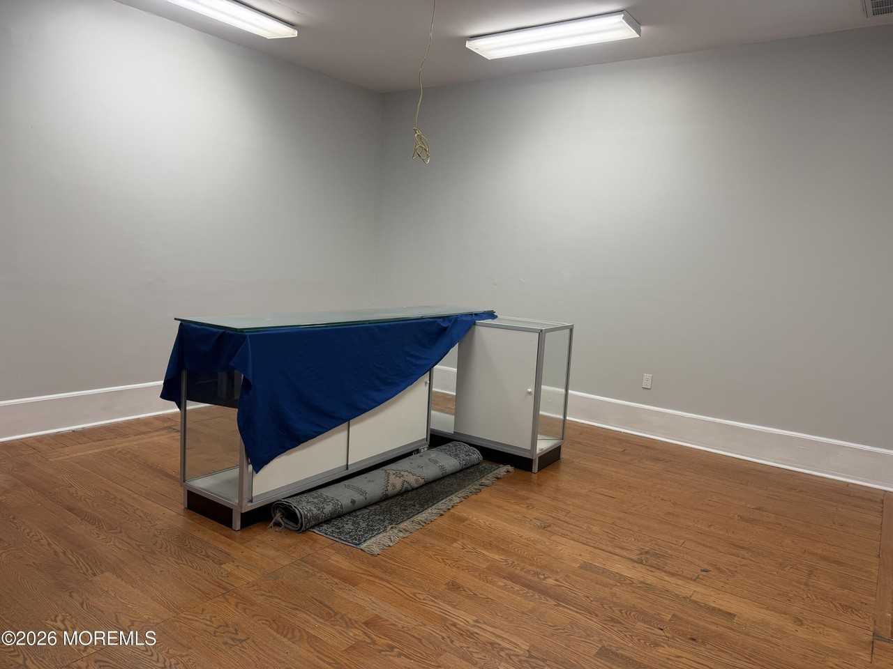 23 W Main St #2 - Photo 5 of 13