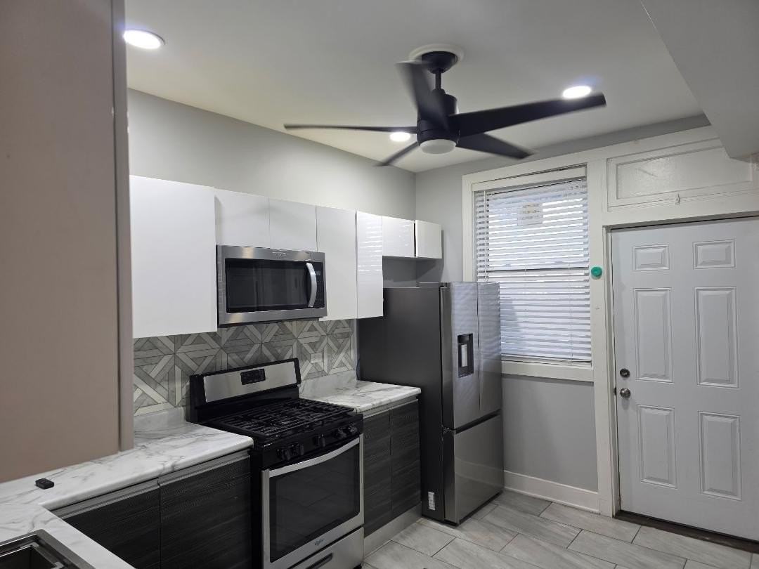 7331 S Dante Ave #2 - Photo 3 of 10