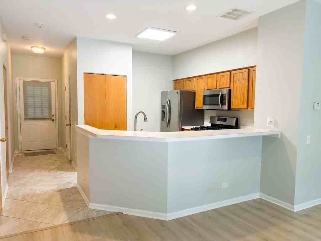 2943 Stonewater Dr #2943 - Photo 5 of 20