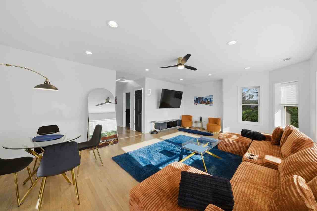 7435 S Euclid Ave #1 - Photo 6 of 32