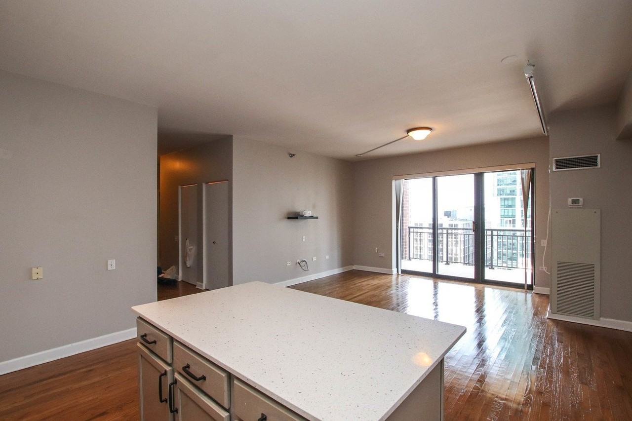 41 E 8th St #1403 - Photo 5 of 23
