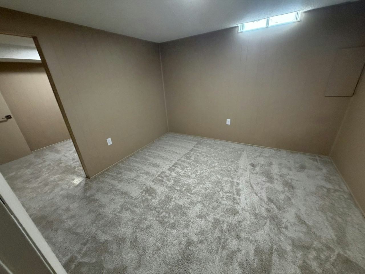 1402 Morgantown - Photo 2 of 14
