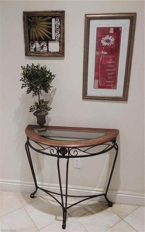 5076 Annunciation Cir #2206 - Photo 4 of 34