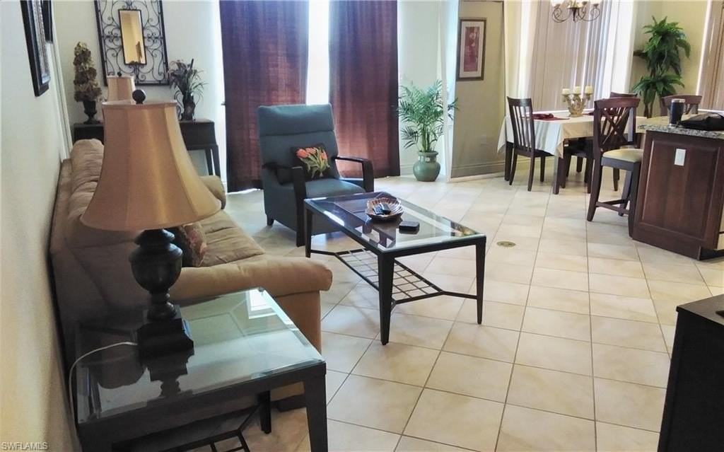5076 Annunciation Cir #2206 - Photo 5 of 34
