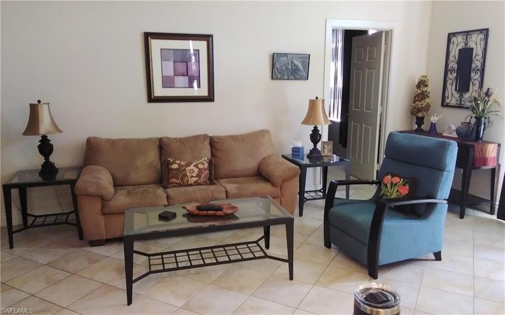 5076 Annunciation Cir #2206 - Photo 6 of 34