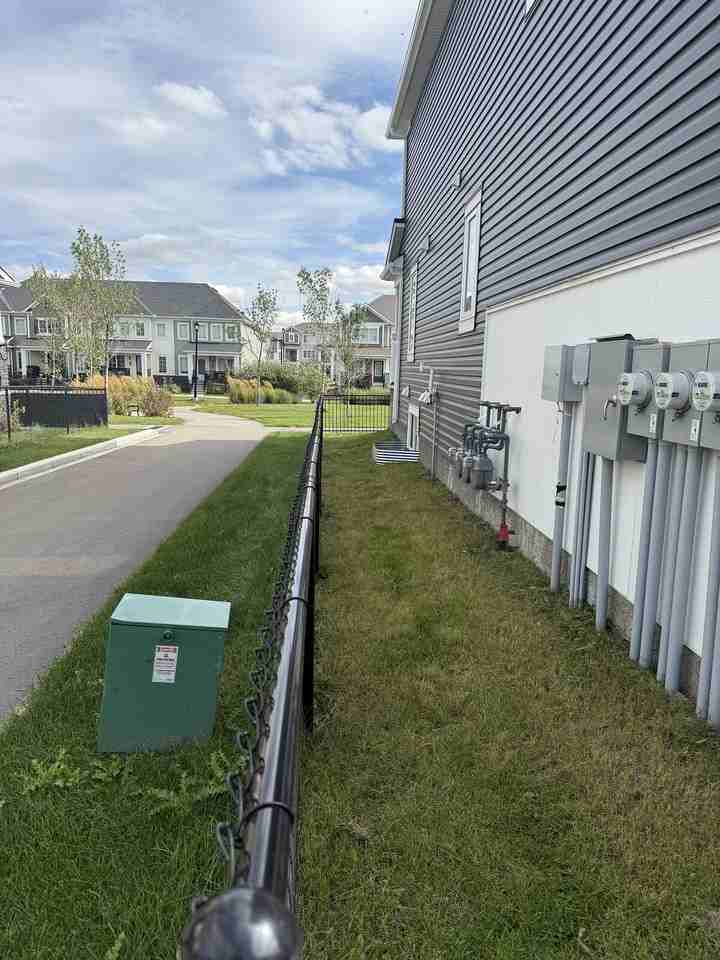 2106 Windbury Gate Sw - Photo 3 of 17