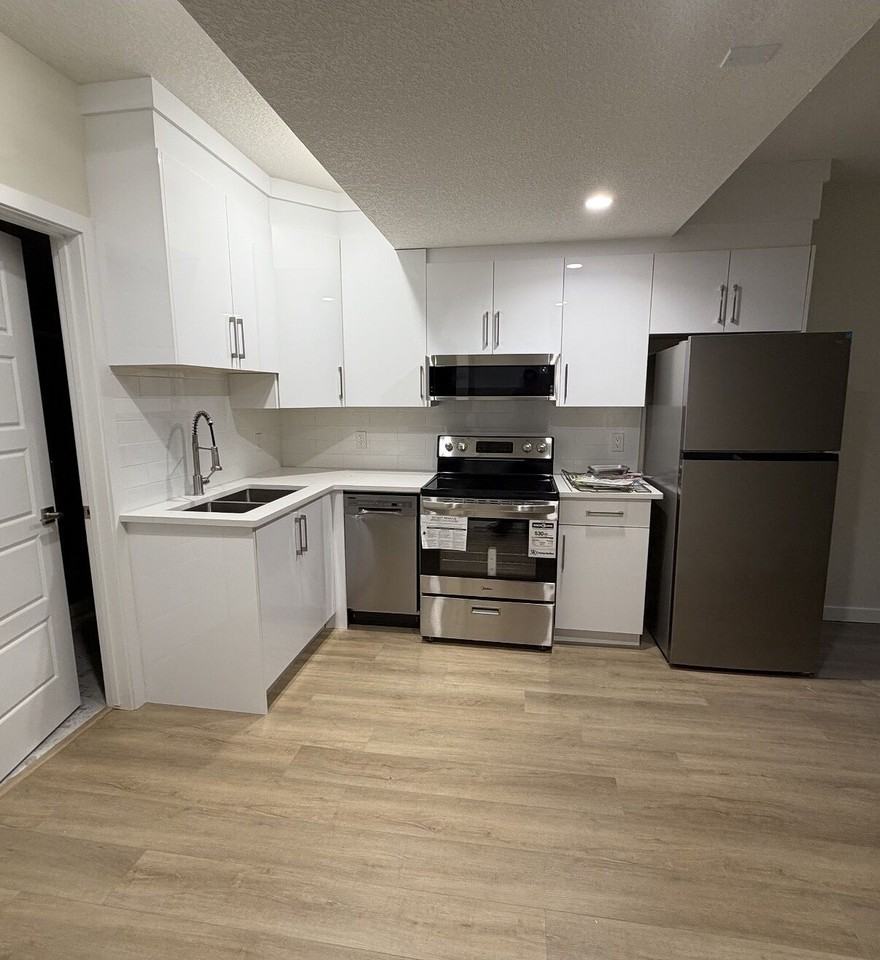3624 Hummingbird Way Nw - Photo 3 of 7