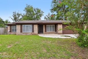 8364 Pointer Dr N - Photo 1 of 1