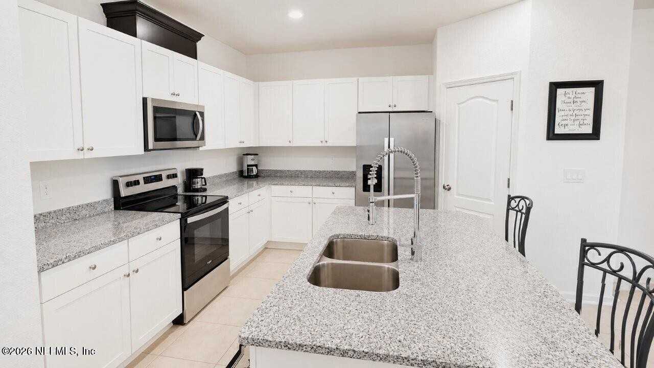92 Seaport Breeze Rd - Photo 3 of 28