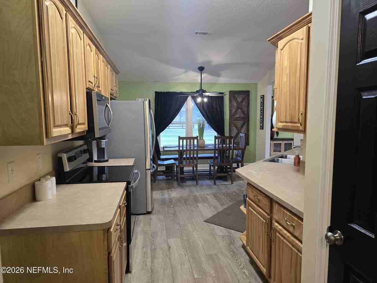 906 County Road 217 - Photo 6 of 33