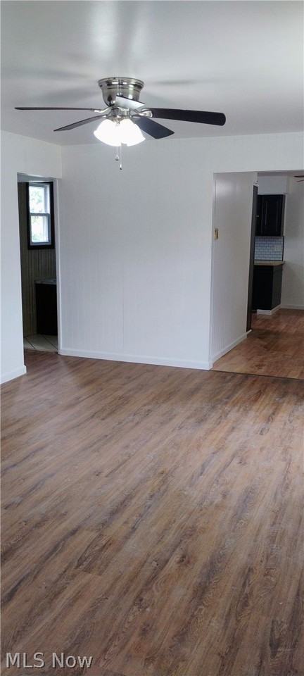 1514 Manhattan Ave - Photo 3 of 27
