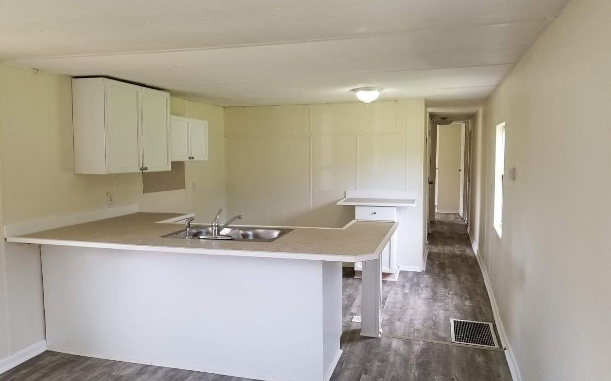 137 Nw Helen Dr - Photo 5 of 8