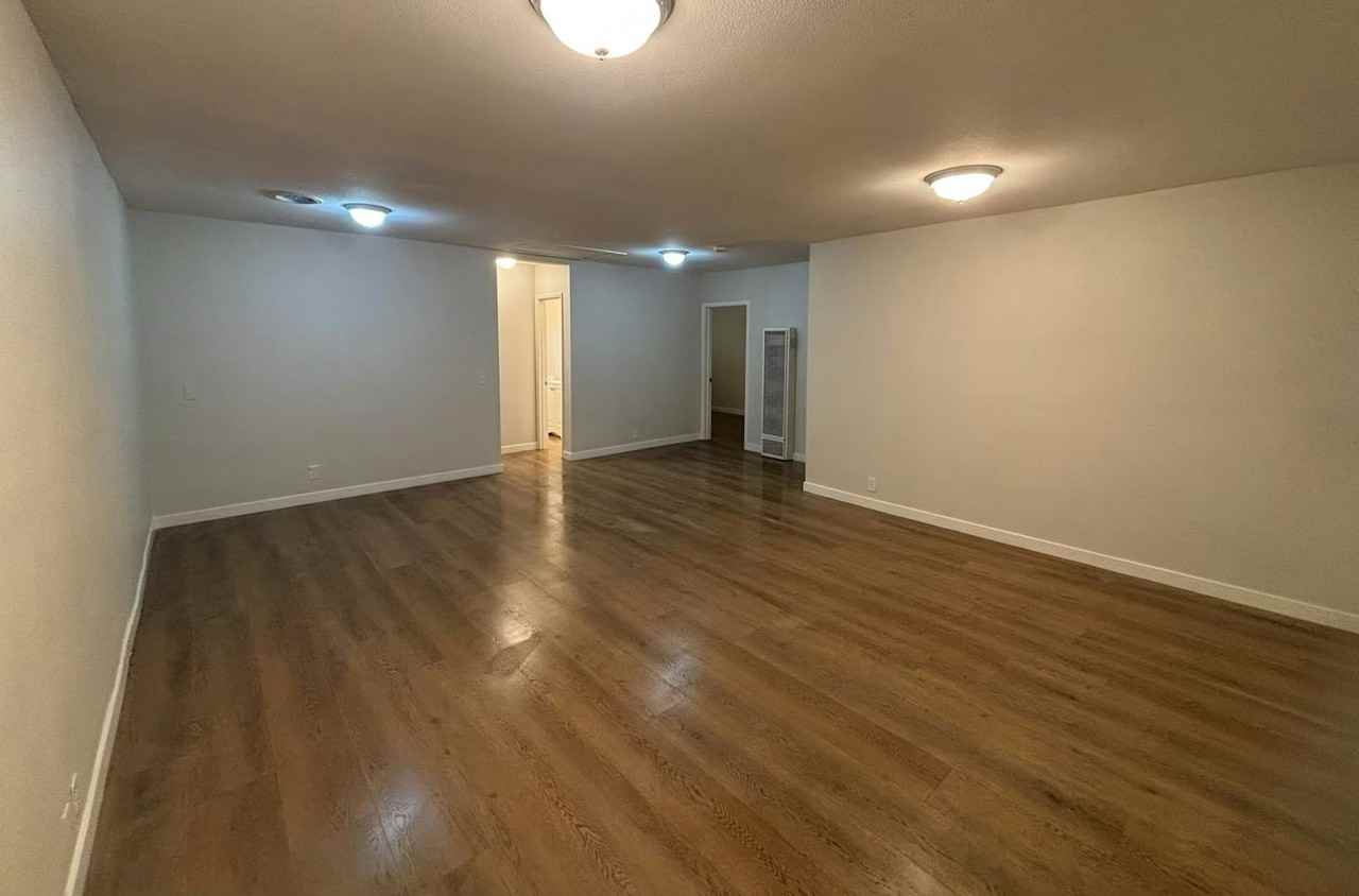 1885 Chestnut Avenue, Unit 7 - Photo 3 of 13