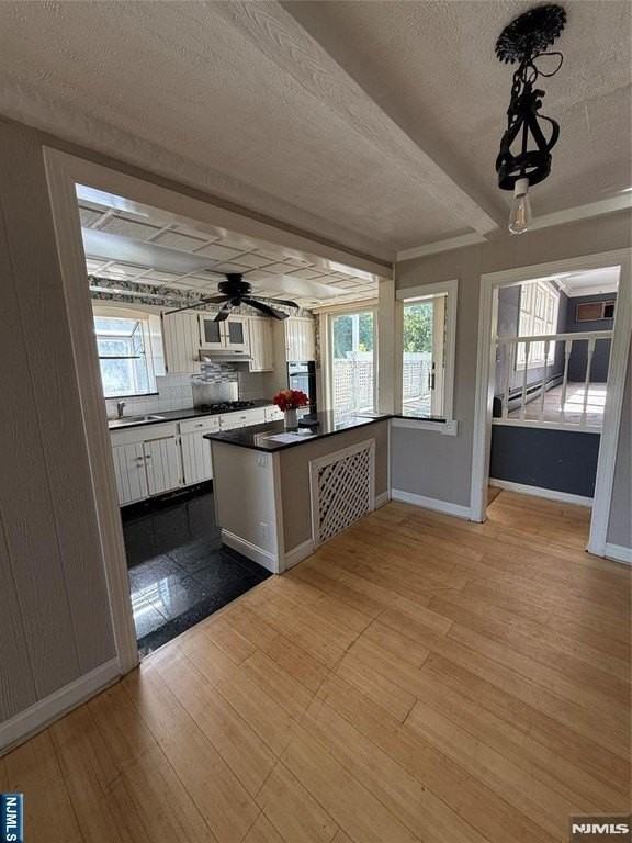 244 Westville Ave - Photo 5 of 21
