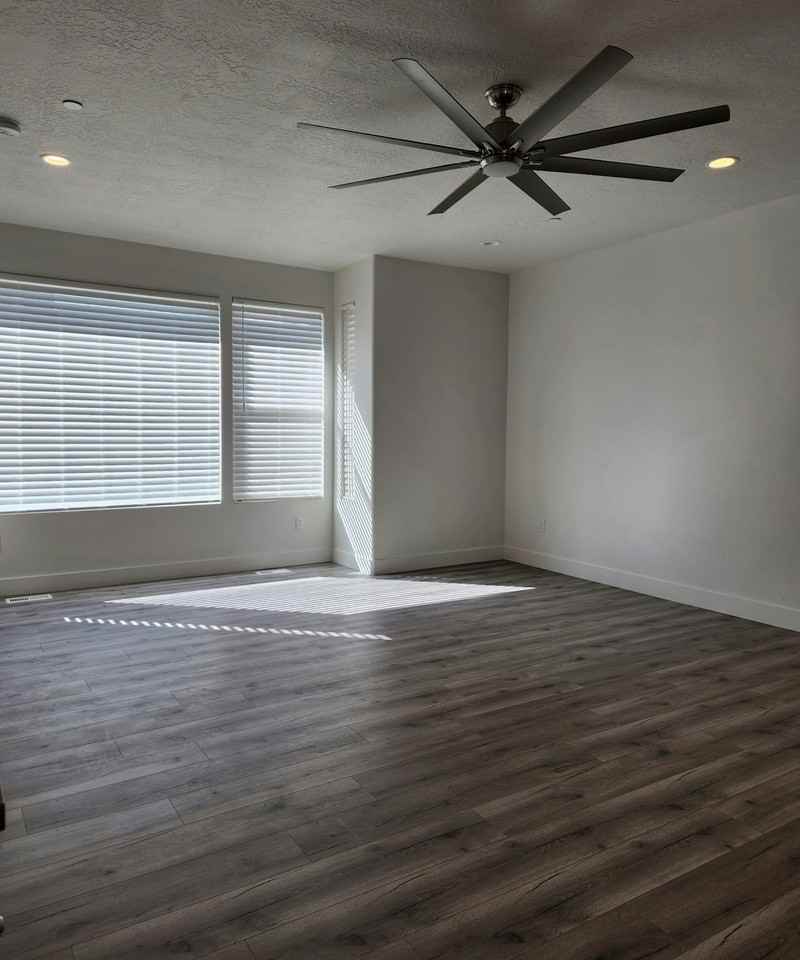 5088 W Duckhorn Dr, South Jordan, UT 84009 - Photo 7 of 18