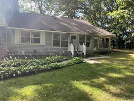 89 Butler Ave #B - Photo 1 of 1