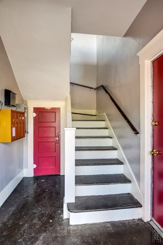 1835 Monroe Ave #1 - Photo 4 of 43