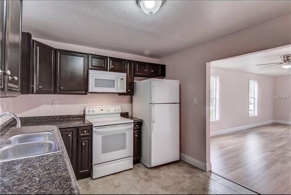 3609 Whittier St - Photo 5 of 10