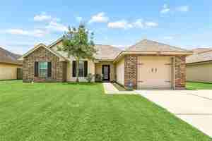 featured image of 320 Allie Ln