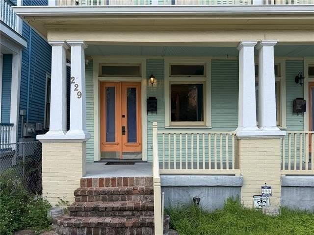 229 S Gayoso St - Photo 2 of 21