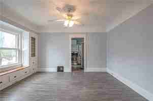 featured image of 1193 Warren Rd #2