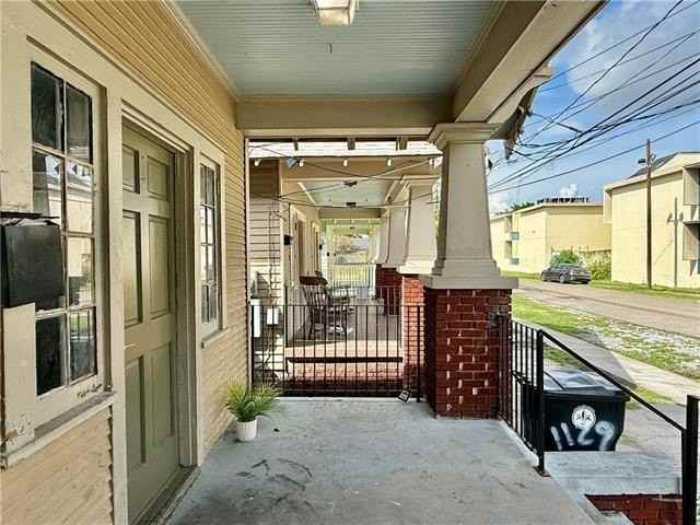 1133 Belleville St - Photo 3 of 15