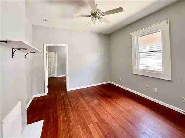 1133 Belleville St - Photo 7 of 15
