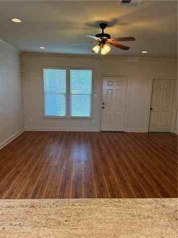 6755 Bellaire Dr - Photo 5 of 20