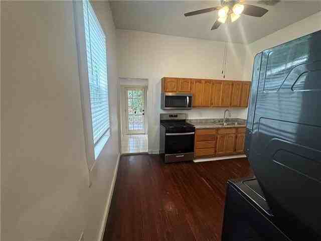 4911 Iberville St - Photo 7 of 12