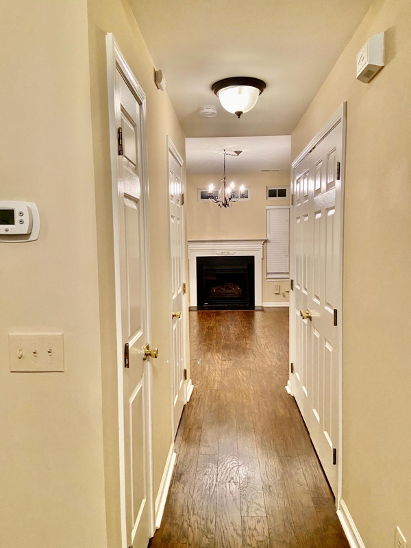 18626 Oakhurst Blvd - Photo 2 of 38