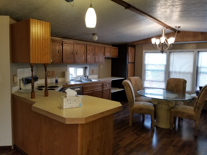 409 N Cedar St - Photo 3 of 15