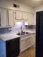 featured image of 601 Riverhill Cir #F2