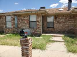 featured image of 3026 N Houston St